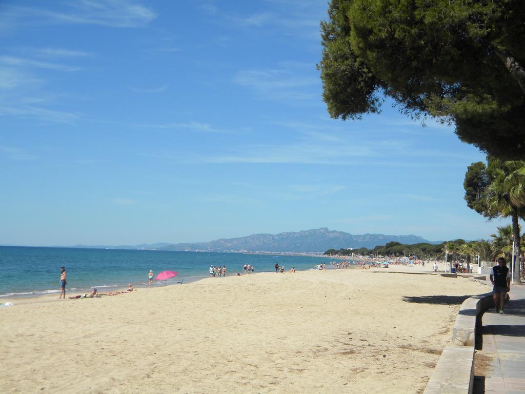 Apartamentos Internacional Arysal Cambrils Dış mekan fotoğraf