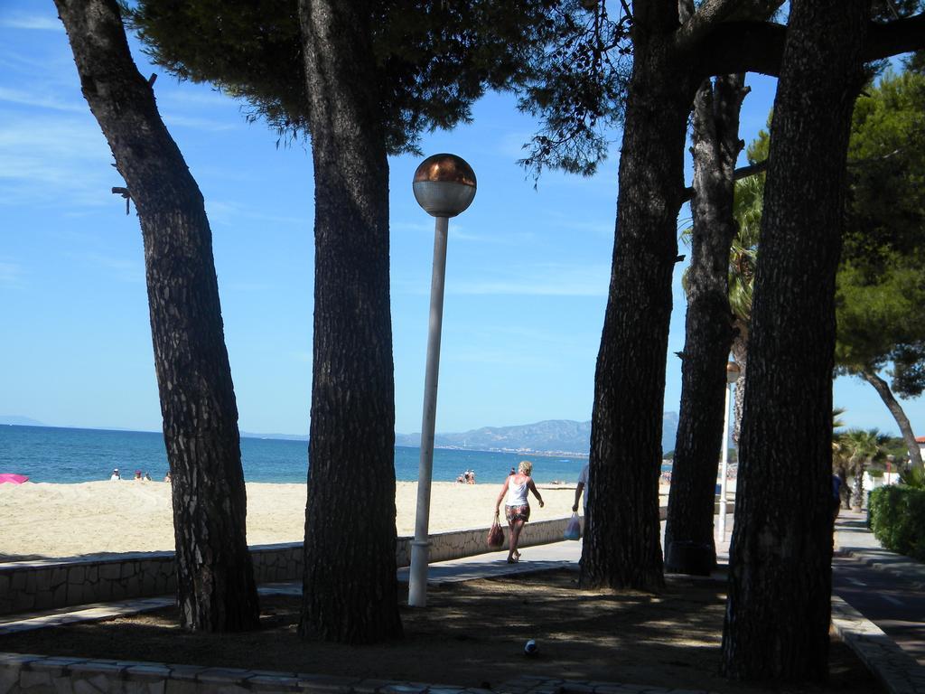 Apartamentos Internacional Arysal Cambrils Dış mekan fotoğraf